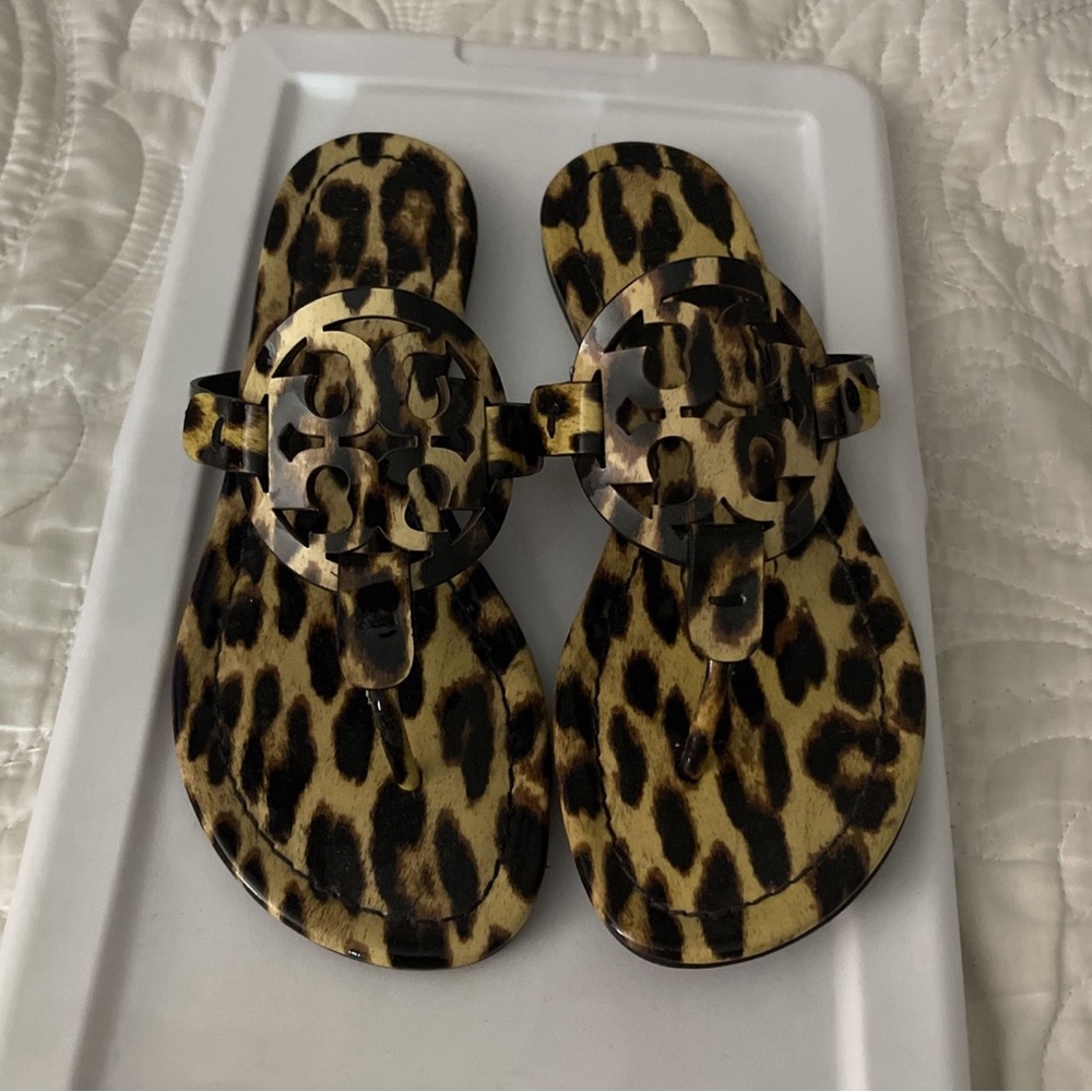 Tory Burch miller sandals 5.5